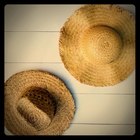 🌵 Hat wall piece Mystery bundle vtg straw 4 hats - Picture 2 of 8